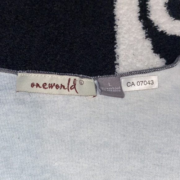 3/$30 Y2K One World Top - Picture 7 of 9